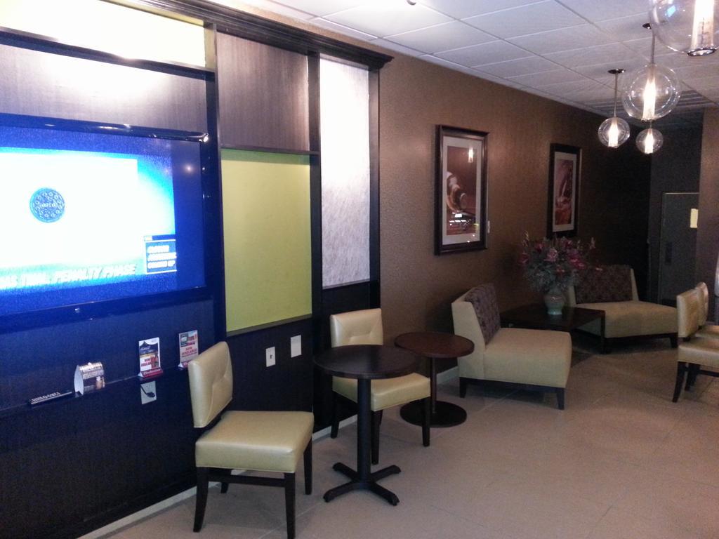 Holiday Inn Shreveport Downtown By Ihg Bagian luar foto